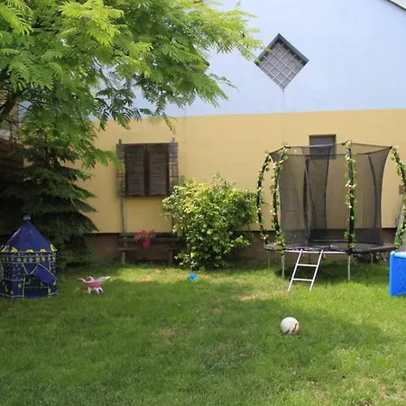 Brankova Kuca 公寓