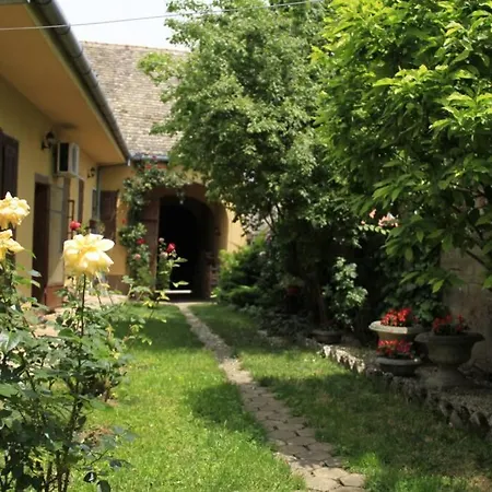 Brankova Kuca 公寓